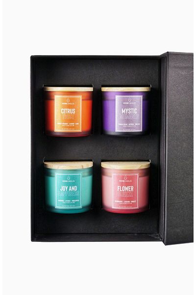 Home Candles Set 4 Lumânări Parfumate de Lux – 440g – Cadou Elegant, Ceară de Soia, Aromaterapie, Ambalaj Premium
