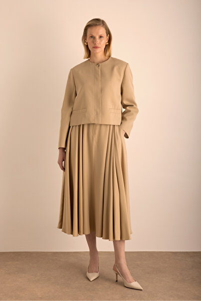 Aker Camel Yakasız Kısa Ceket