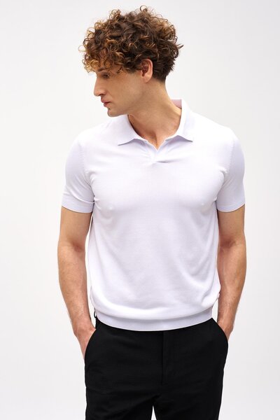İgs Біла футболка з вузьким кроєм, поло-комірцем, прямими короткими рукавами та трикотажною тканиною