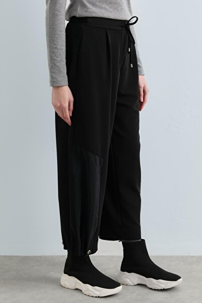 Nihan Paçası Büzgülü Pantolon Siyah