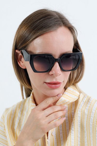 Fulla Moda Hexagonal Framed Sunglasses