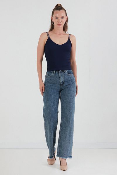 Fulla Moda Μπλούζα με λαιμόκοψη V με λουράκια και λεπτομέρεια από πέτρα