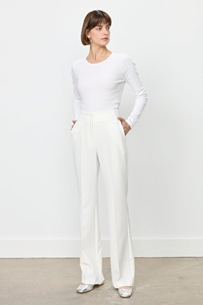 Nihan İspanyol Paça Pantolon Ekru