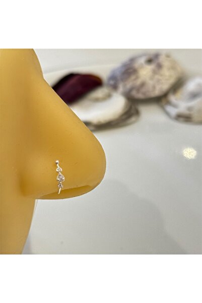 Takıkraliyeti Sıkıştırma delik gerektirmeyen halka kalp model gümüş hızma