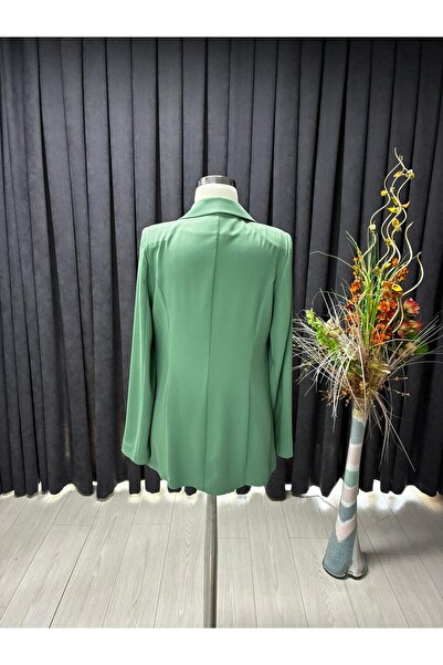 Zühre Kruvaze Yaka Tek Düğmeli Blazer Ceket C-0070