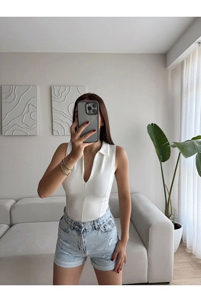 Zoom Butik Halter Polo Neck Zipper Crop - White