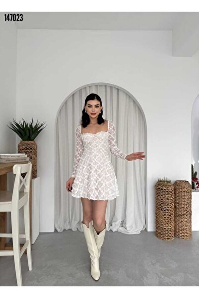 Cbm Rochie cu detaliu floral Fers, colier cu figuri de trandafir roșu, cadou