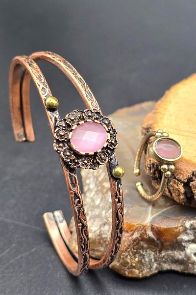 NBS Beautiful Naturel Stones Copper Pure Bracelet Pink (with Ring Gift) Adjustable Special Design Very High Quality (Gift, Daily