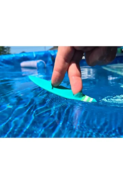 PUREYSMA Mini Finger Surfboard |   Water Above Pool Fun |   Toy for Children & Adults