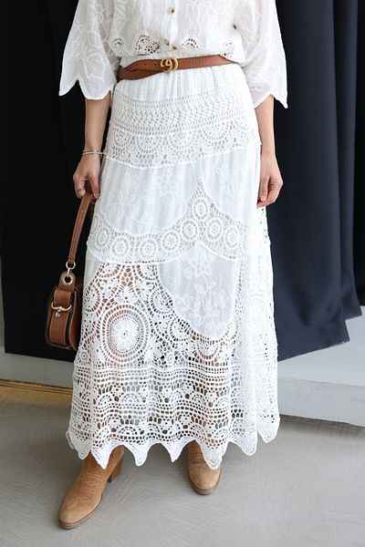Suzi Ekru Color Lace Detail Long Skirt M38570