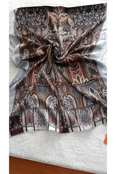 Levidor ethnic pattern shawl