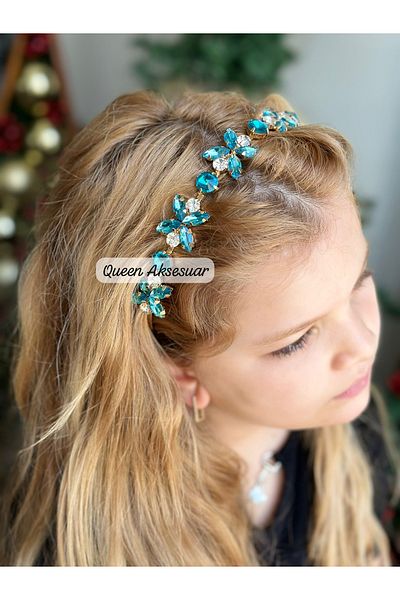 QUEEN AKSESUAR Luxury Design Gold Metal Crystal Stone Butterfly Flower Motif Crown Special Occasion Crown Turquoise Blue