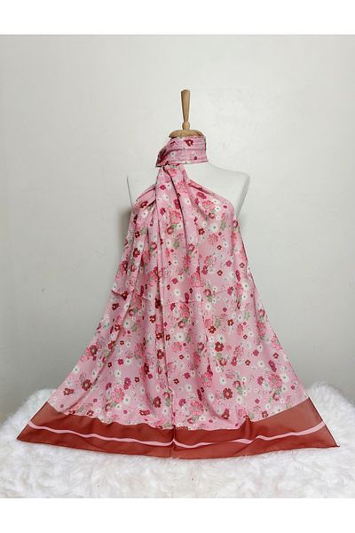 REMOMODA Patterned Chiffon Shawl Floral Model