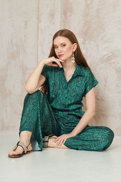 Kentsoylu Women's Emerald Double Pocket, Elastic Waist Wide Leg Shirt Collar Short Sleeve Satin Jumpsuit 3235451