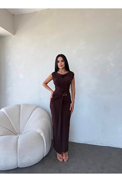 kamacibutik MADONNA YAKA BEL TOKA DETAYLI TASARIM ELBİSE