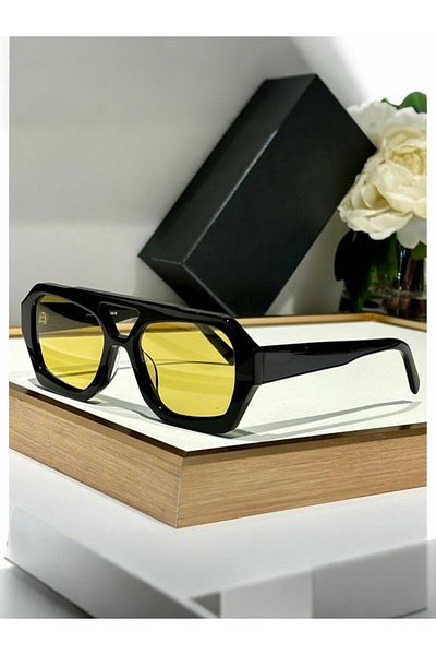 La sauvagine Yellow Glass Oversized Geometric Unisex Sunglasses – Black Frame