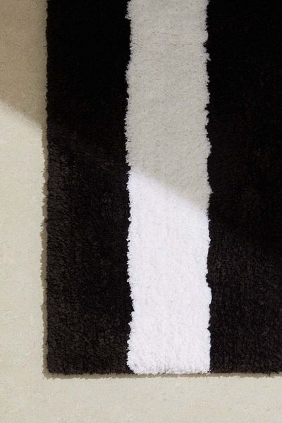 H&M Cotton-blend bath mat