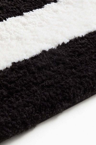 H&M Cotton-blend bath mat