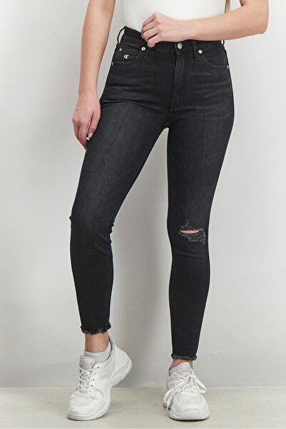 Calvin Klein Jeans Women Skinny Fit Rip Stretchable Jeans, Black