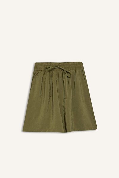DeFacto High Flexible Waist Flat Leg Sho F0487Ax25Sm