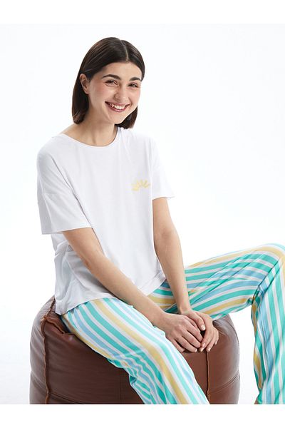 LC Waikiki Crew Neck Printed Women's Pajamas Set