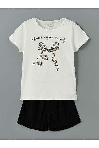 LC Waikiki Crew Neck Girls T-Shirt and Shorts