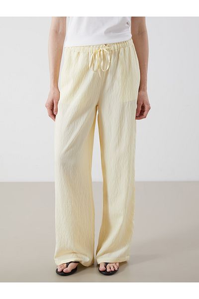 LC Waikiki Elastic Waist Textured Women's Trousers