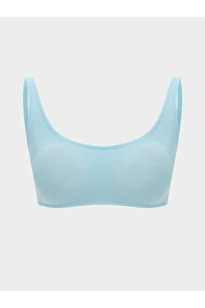 LC Waikiki Women Bikini Top With Flat Removable Pads