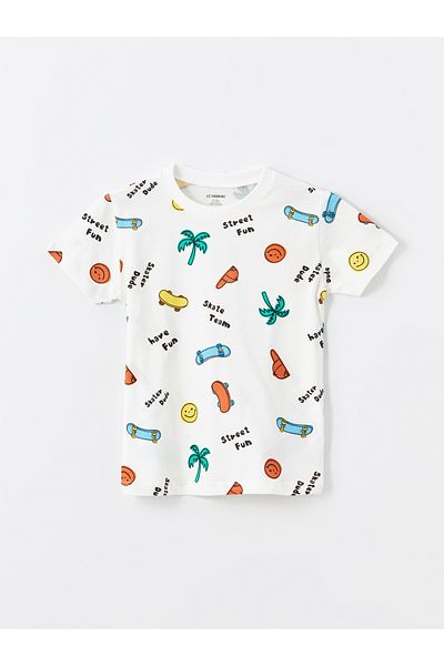 LC Waikiki Crew Neck Printed Baby Boy T-Shirt and Shorts Set of 2