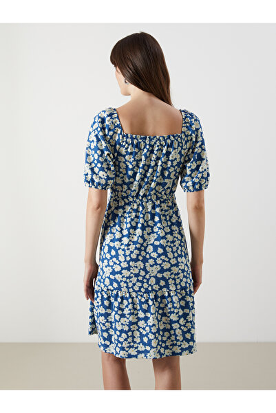 LC Waikiki Květinové šaty se čtvercovým límcem