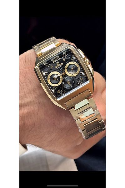 Reward Brand Wristwatch