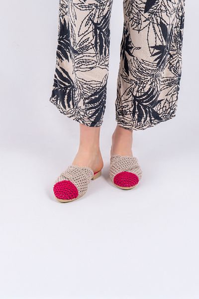 lovitto Closed Toe Cross Knitwear Women's Slippers