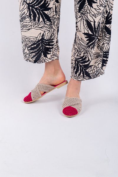 lovitto Closed Toe Cross Knitwear Women's Slippers