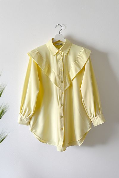 MODAQU V Model Piece Detail Crepe Shirt - Yellow