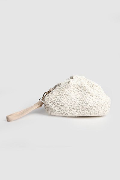 La La'Graccio Paris Geantă de damă La'Graccio Paris Secra Plush Messenger, crem tricotată
