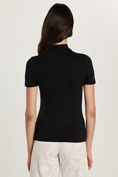 Tudors Γυναικεία κοντομάνικη μπλούζα με μισό ζιβάγκο με κανονική εφαρμογή