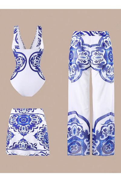CN New Women's Swimsuit Set Set of 3