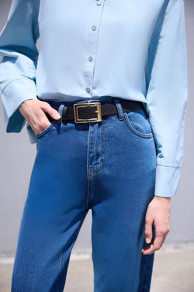 Touché Privé Gold Buckle Textured Belt