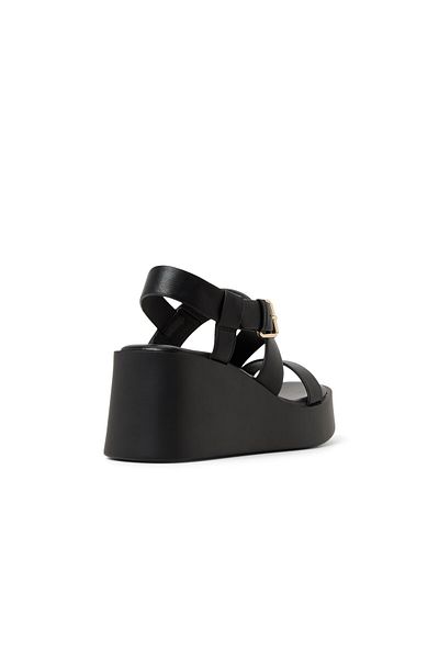 Call it Spring Black L Cas Sandals For Women