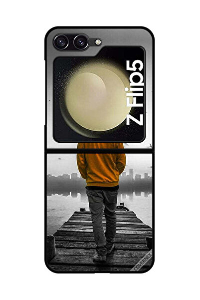 Covernex غطاء حماية لهاتف سامسونج جالاكسي زد فليب 5 - فتى حزين يمشي