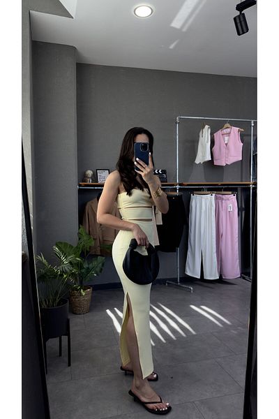 YOUR NAME Low-Cut Detailed Slit Body-Hugging Dress