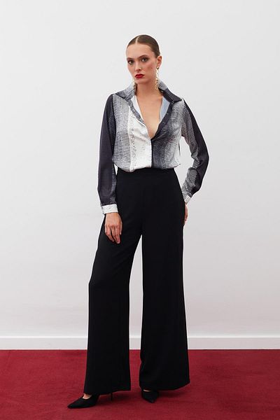 Sateen Едноцветна риза с шарки - ЧЕРНА