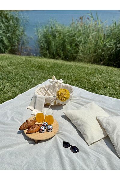 AYDER HOME Ay&Der Home Authentic Raw Linen Picnic Cover + Handmade Wicker Basket + 2 Cushions + 2 Napkins