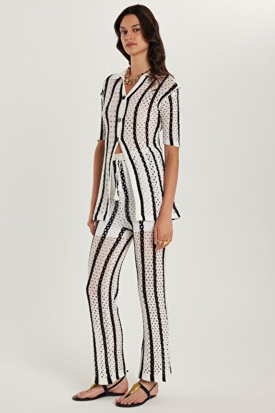 Tudors Women's Standard Fit Short Sleeve V Neck Button down Knitted Detail Suit