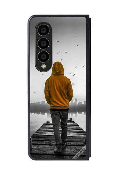 Covernex غطاء حماية لهاتف سامسونج جالاكسي زد فولد 4 - فتى حزين يمشي