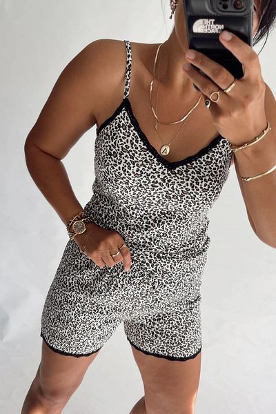 MJAMASS White Leopard Lace Shorts Set