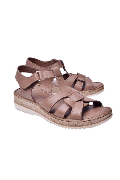 İskarpin Γυναικεία δερμάτινα σανδάλια Femi 427