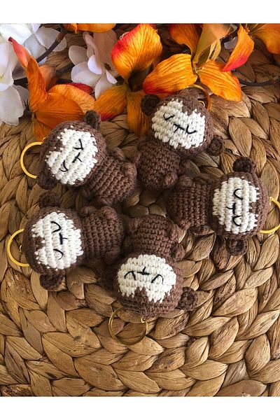 hobilanka ΚΛΕΙΔΙ ΣΤΟΛΙΣΤΙΚΟ ΤΣΑΝΤΑ ΜΠΡΕΛΟΚ AMIGURUMI