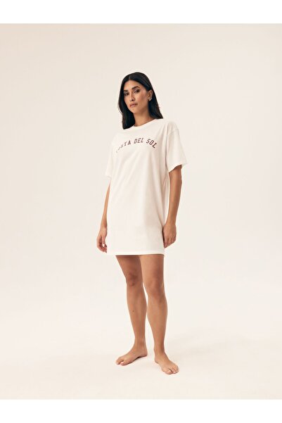 Henderson Cămașă de noapte clasică pentru femei, confortabilă și practică, moale, croială lungă, mânecă scurtă și text | Nimes