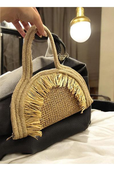 Katusa Women's Sunflower Tassel Mesh Hand Knitted Zipper Handbag